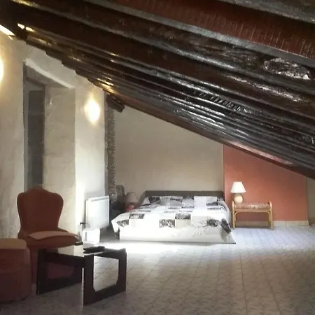 Πανσιόν Centre Historique